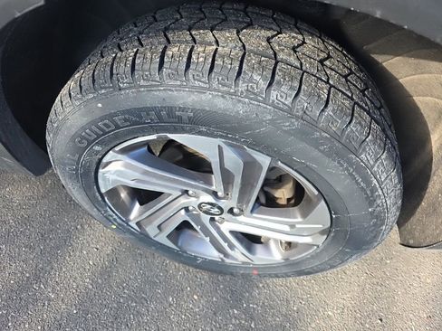 Used 2023 Hyundai Santa Fe SEL w/ Premium Package image 10