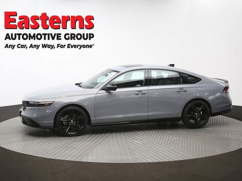 Used 2025 Honda Accord Sport image 60