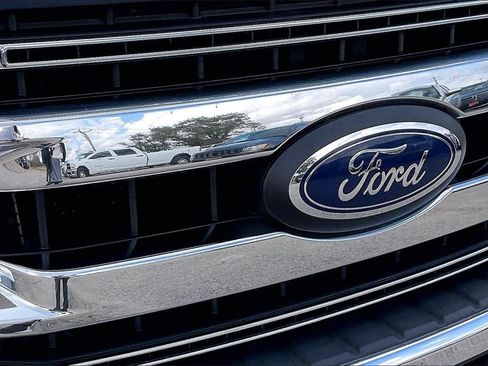 Used 2020 Ford F250 XL w/ STX Appearance Package image 33