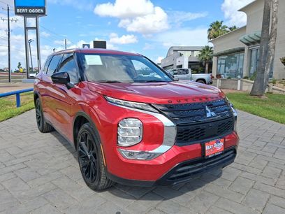 Used 2024 Mitsubishi Outlander SE