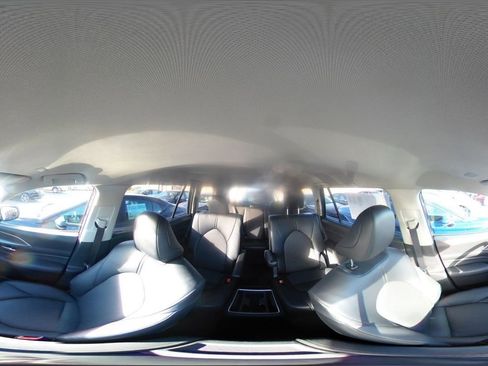 Used 2025 Toyota Grand Highlander FWD image 44