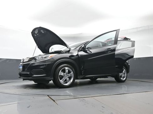 Used 2022 Honda HR-V LX image 37