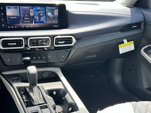 New 2026 Nissan Sentra SL w/ Floor Mat Package FWD image 24