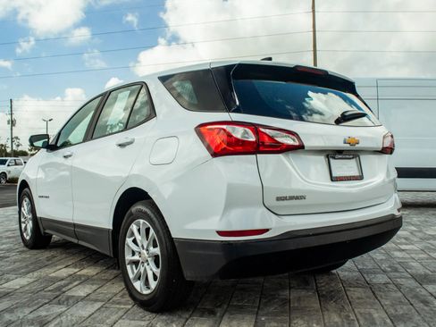 Used 2020 Chevrolet Equinox LS FWD image 5
