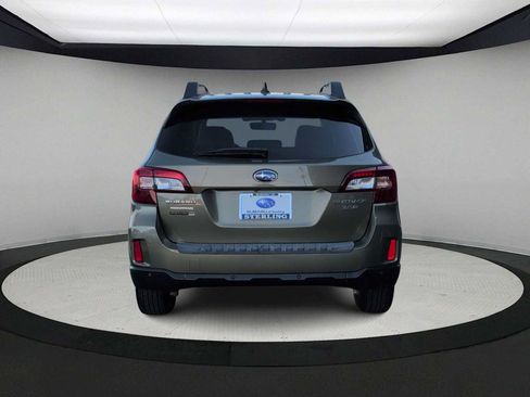 Used 2017 Subaru Outback 3.6R Limited image 7