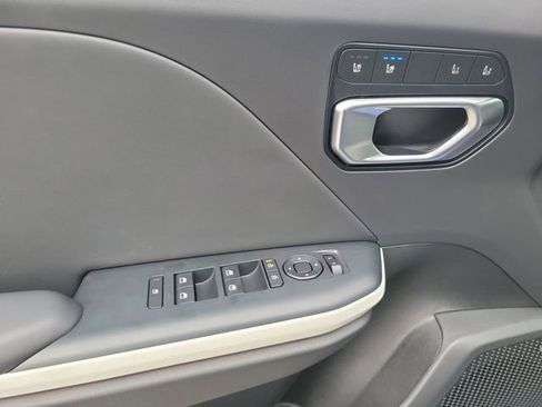 New 2025 Kia K4 GT-Line Turbo FWD image 29