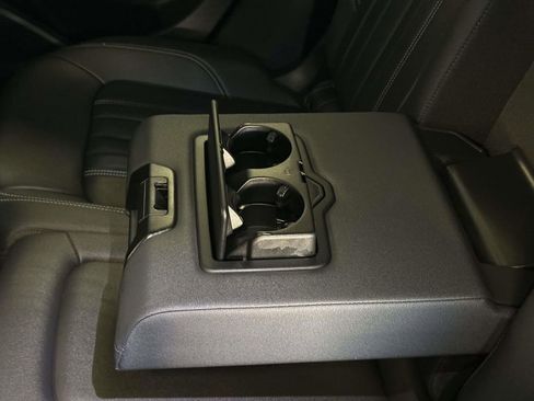 Used 2023 Audi Q5 2.0T Premium Plus w/ Premium Plus Package AWD/4WD image 11