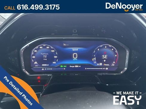 Used 2024 Chevrolet Silverado 2500 LTZ w/ LTZ Convenience Package image 14