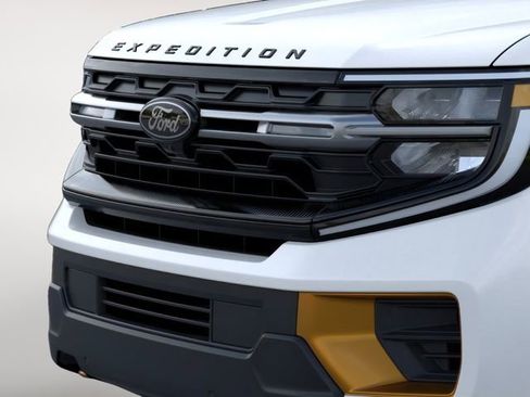 New 2026 Ford Expedition Tremor image 9