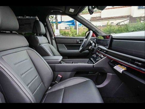 New 2026 Hyundai Santa Fe Calligraphy AWD/4WD image 19