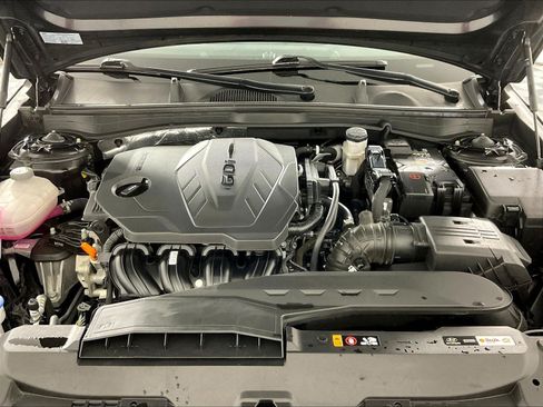 Used 2025 Hyundai Sonata SEL FWD image 29