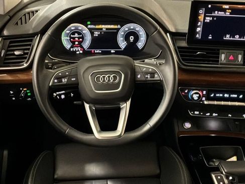 Used 2023 Audi Q5 e Premium w/ Convenience Package AWD/4WD image 11