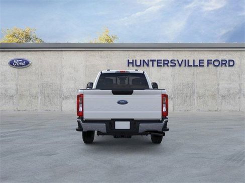 New 2026 Ford F250 XL w/ XL Chrome Package image 5
