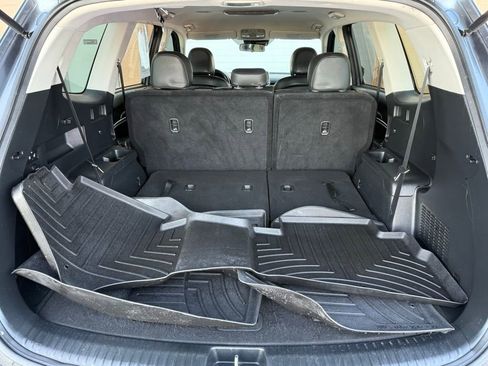 Used 2020 Kia Telluride LX image 13