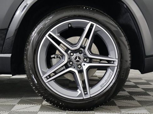 New 2026 Mercedes-Benz GLS 450 4MATIC image 11