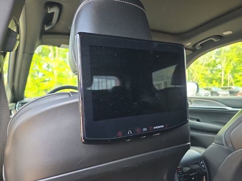Used 2024 Jeep Grand Cherokee L Overland w/ Rear Seat Video Group I AWD/4WD image 41