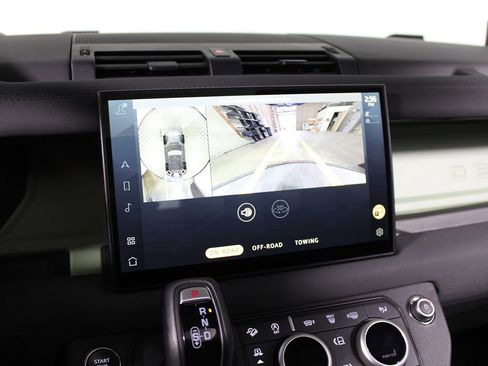 Used 2023 Land Rover Defender 110 75th Limited Edition image 36