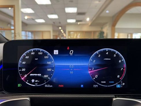 Certified 2025 Mercedes-Benz GLB 35 AMG 4MATIC image 16