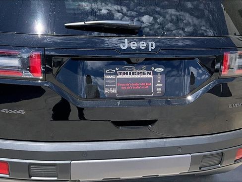 New 2026 Jeep Cherokee Limited image 9