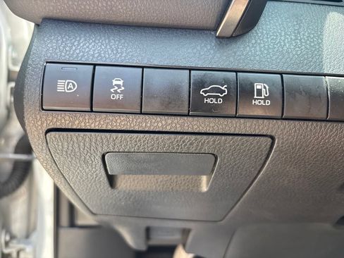 Used 2023 Toyota Camry SE FWD image 20