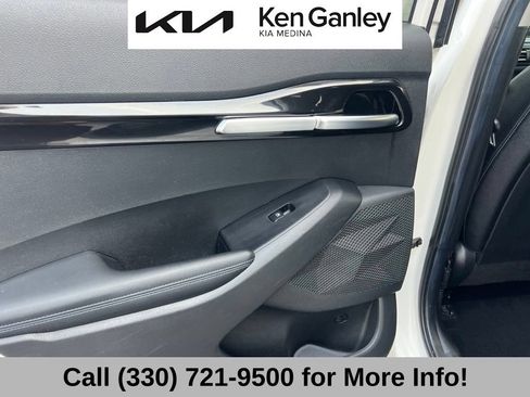 Used 2021 Kia Seltos S AWD/4WD image 44