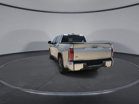 Used 2024 Toyota Tundra Limited AWD/4WD image 7