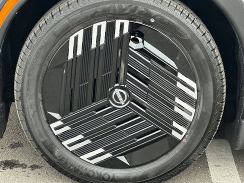 New 2026 Nissan Leaf w/ Floor Mat Package (S+) image 31