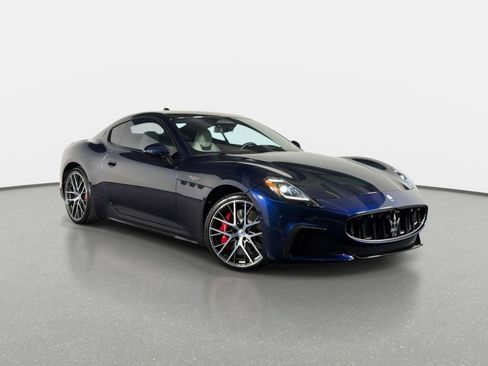 Used 2024 Maserati GranTurismo Trofeo AWD/4WD image 46
