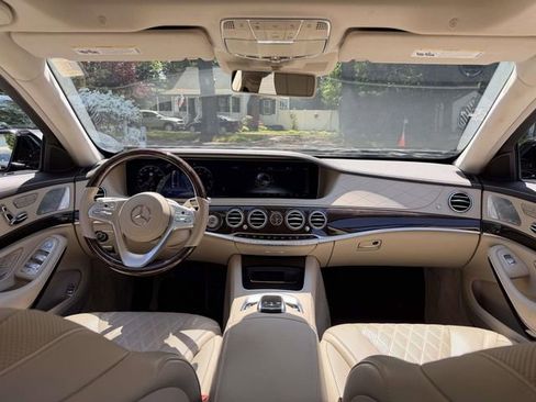 Used 2020 Mercedes-Benz S 560 4MATIC Sedan image 19