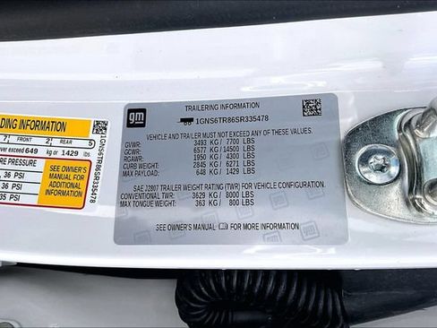 Used 2025 Chevrolet Tahoe High Country AWD/4WD image 19