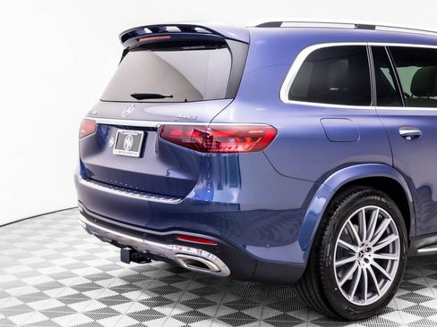 New 2026 Mercedes-Benz GLS 580 4MATIC image 34