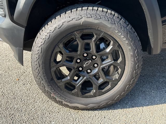 New 2026 Chevrolet Colorado Trail Boss AWD/4WD image 10