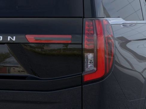 New 2025 Ford Expedition Platinum w/ Platinum Ultimate Package image 21