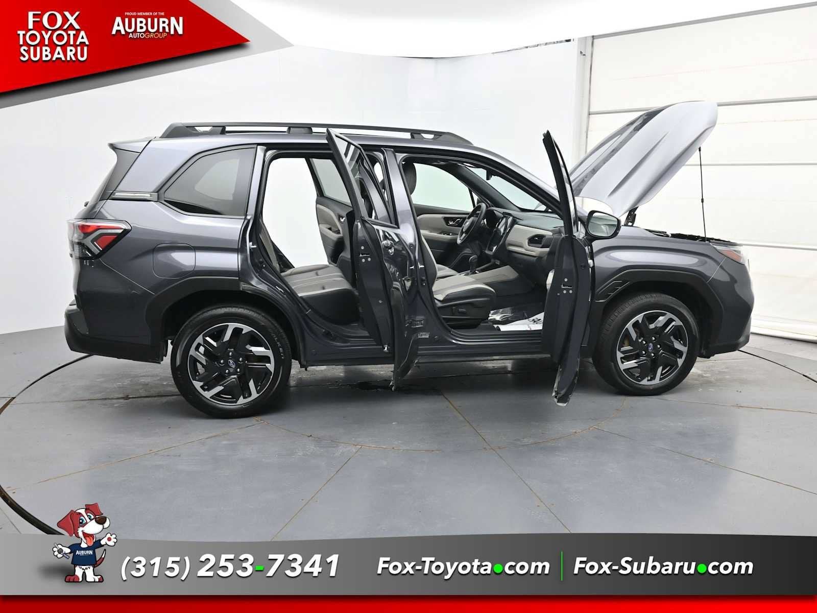 Used 2025 Subaru Forester Limited AWD/4WD image 38