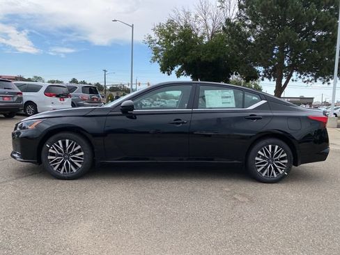 New 2026 Nissan Altima 2.5 SV AWD/4WD image 2