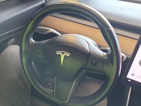 Used 2018 Tesla Model 3 Performance AWD/4WD image 3
