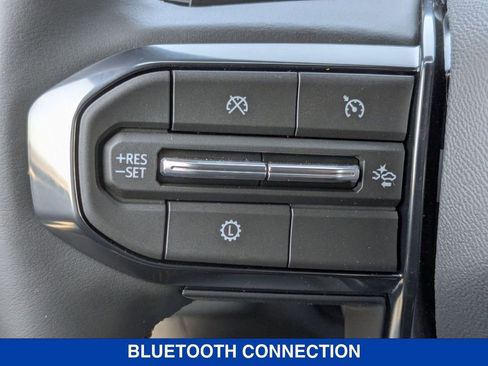 New 2026 GMC Yukon AT4 w/ AT4 Premium Package image 18