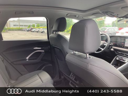 New 2025 Audi Q5 Premium Plus image 25