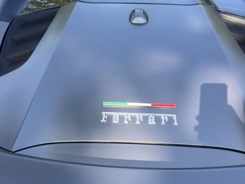 Used 2018 Ferrari 488 Spider RWD image 18
