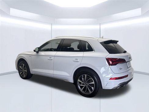 Used 2023 Audi Q5 2.0T Premium Plus w/ Premium Plus Package AWD/4WD image 4