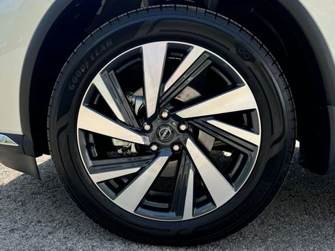 Used 2024 Nissan Murano SL AWD/4WD image 10
