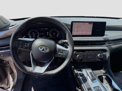 Used 2023 INFINITI QX60 Luxe w/ Performance Audio Package AWD/4WD image 9