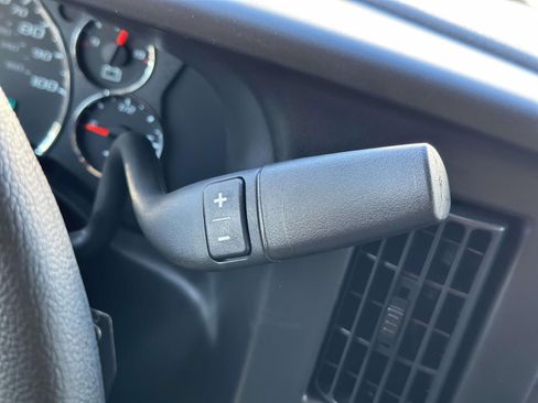 New 2025 Chevrolet Express 2500 Work Van w/ Safety Package image 15