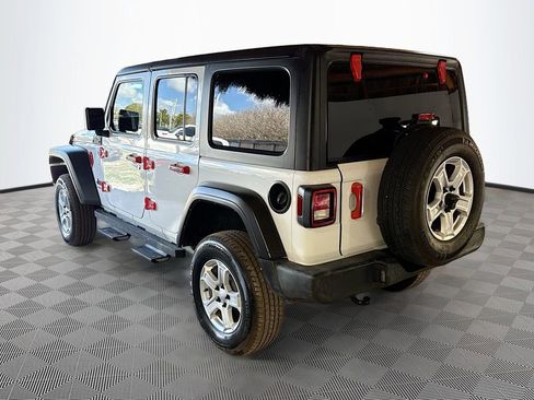 Used 2023 Jeep Wrangler Sport S image 8