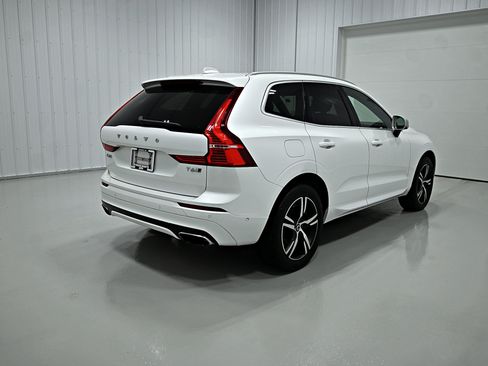 Used 2018 Volvo XC60 T6 R-Design w/ Vision Package AWD/4WD image 35