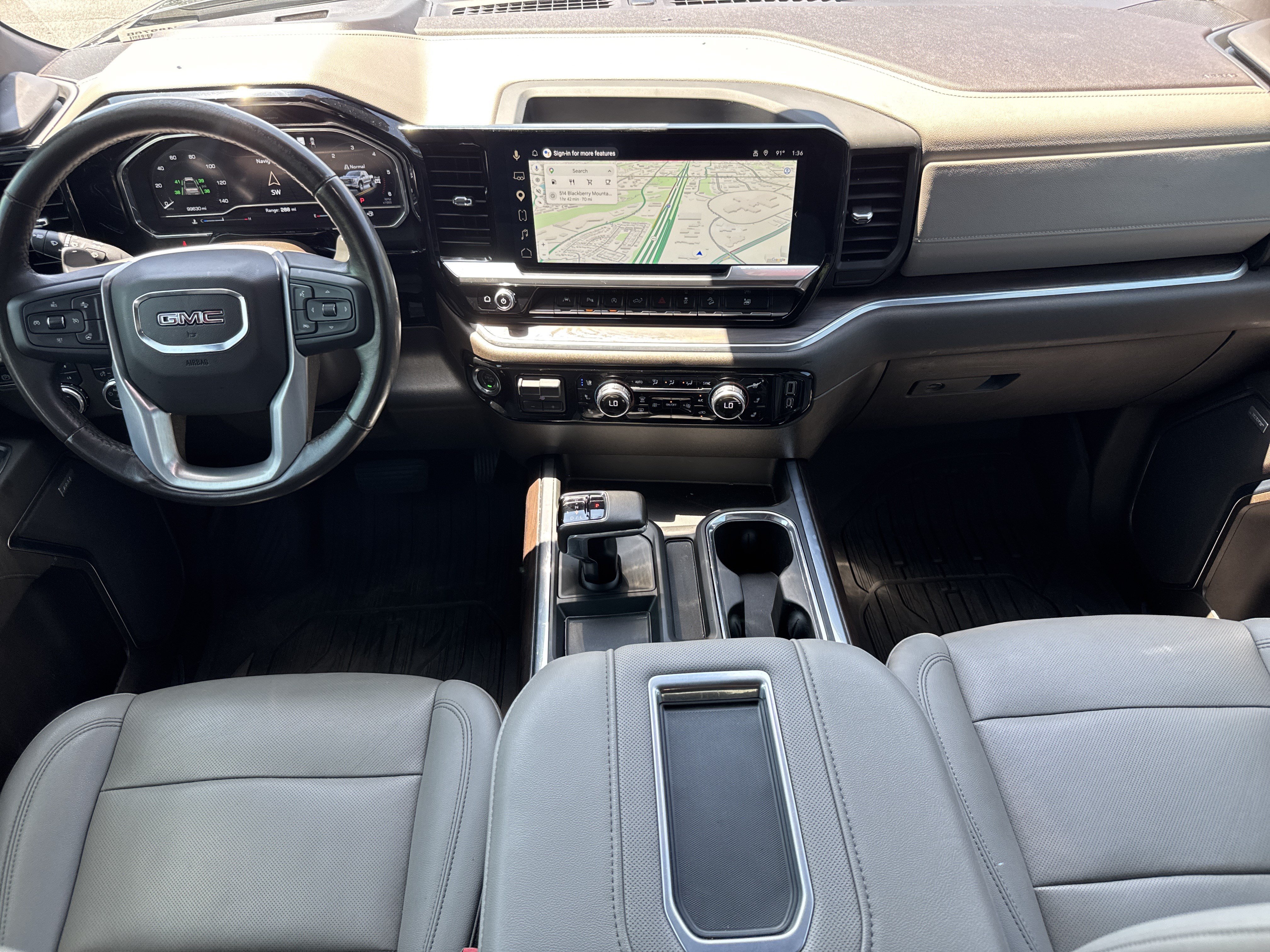 Used 2022 GMC Sierra 1500 SLT w/ SLT Premium Plus Package AWD/4WD image 30