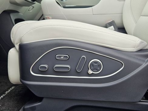 New 2026 Hyundai Palisade Calligraphy FWD image 23