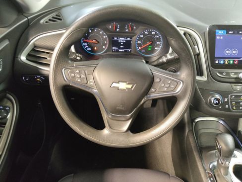 Used 2023 Chevrolet Malibu LT FWD image 22