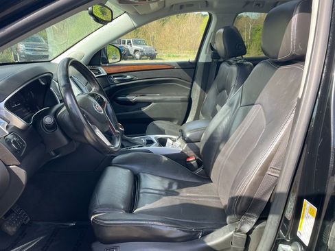 Used 2013 Cadillac SRX Luxury w/ Driver Awareness Package FWD image 2
