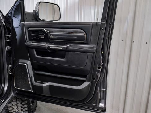 Used 2022 RAM 2500 Limited w/ Off Road Package image 36
